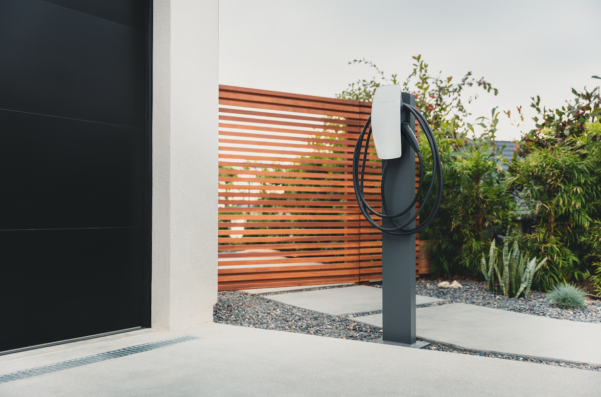 Tesla Wall Connector